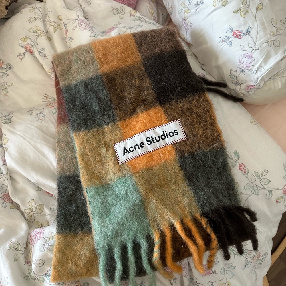 Acne studios scarf